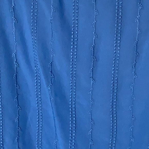 AB Studio Sleeveless Blouse - Picture 5 of 5